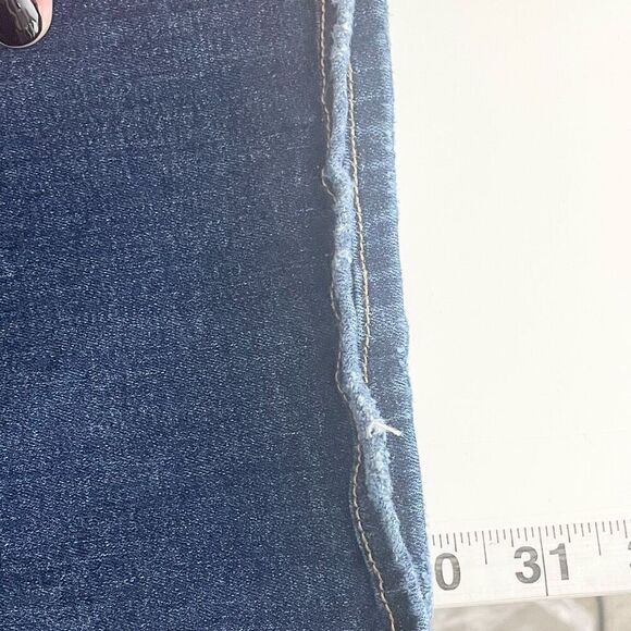 American Eagle Outfitters Blue Flare Jeans - Picture 9 of 11